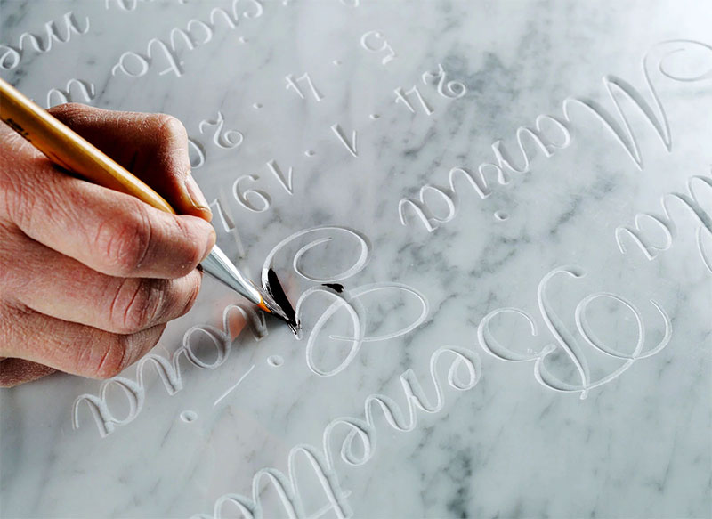 Arte funeraria Milano