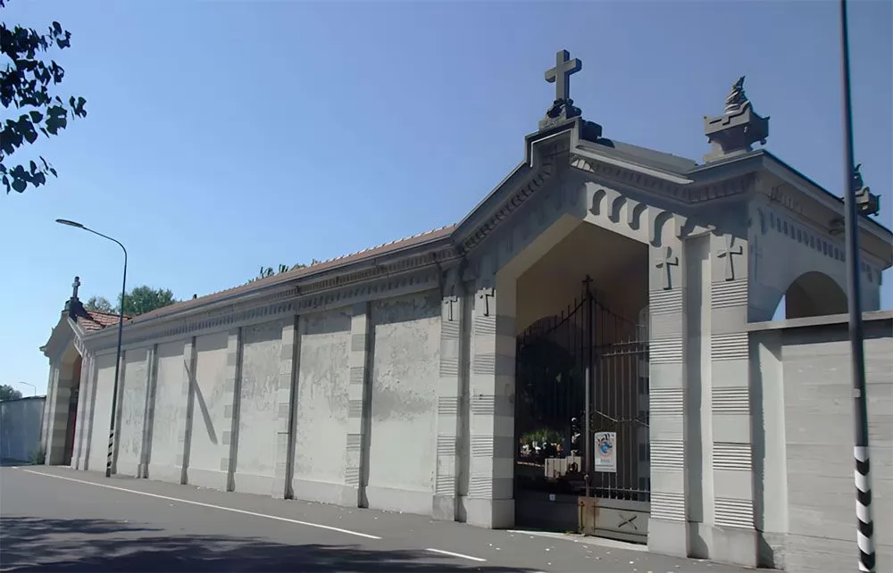 Il Cimitero di Baggio a Milano